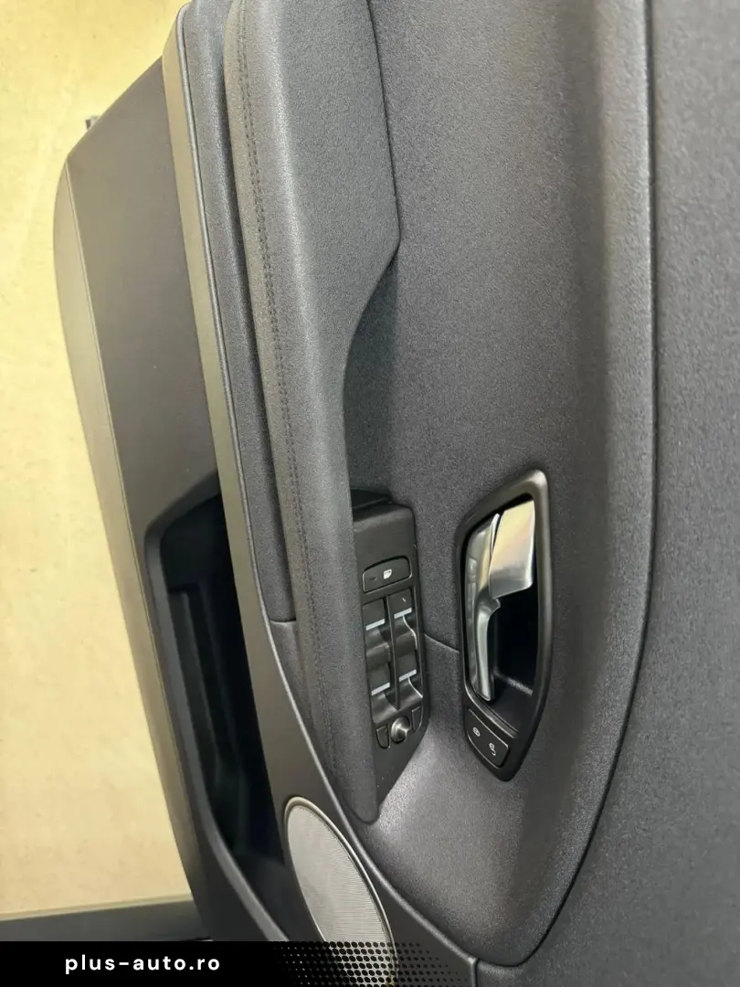 Land-Rover Range-Rover-Evoque