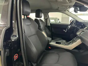 Land-Rover Range-Rover-Evoque