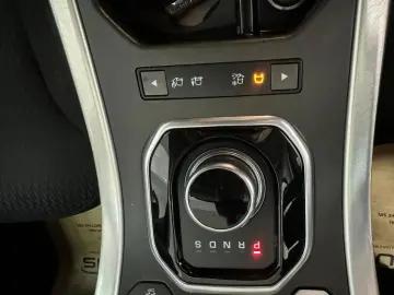 Land-Rover Range-Rover-Evoque