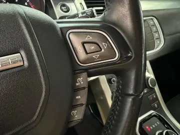 Land-Rover Range-Rover-Evoque