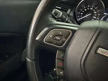 Land-Rover Range-Rover-Evoque