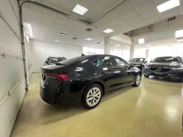 Skoda Octavia1.5 Tsi 110kw Mhev Dsg AmbitionPosibilitate fin