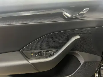 Skoda Octavia1.5 Tsi 110kw Mhev Dsg AmbitionPosibilitate fin