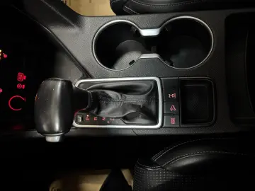 Kia Sportage 4x4 automat Posibilitate finantare