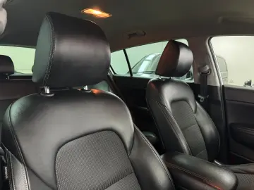 Kia Sportage 4x4 automat Posibilitate finantare