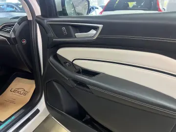 FORD EDGE 4X4 VIGNALE 2.0 D Posibilitate finantare