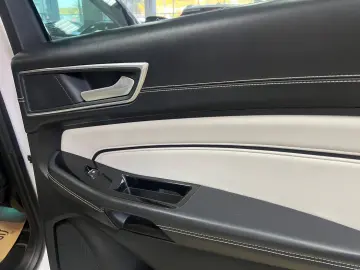 FORD EDGE 4X4 VIGNALE 2.0 D Posibilitate finantare