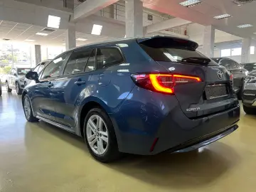 TOYOTA Corolla Hybrid Business  Posibilitate finantare