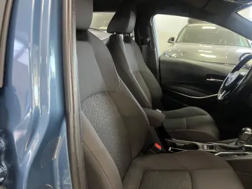 TOYOTA Corolla Hybrid Business  Posibilitate finantare