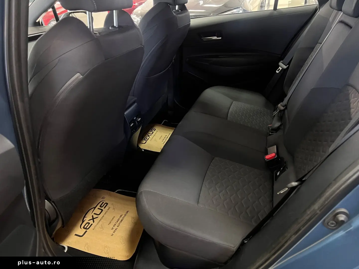 TOYOTA Corolla Hybrid Business  Posibilitate finantare