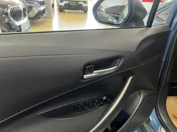 TOYOTA Corolla Hybrid Business  Posibilitate finantare