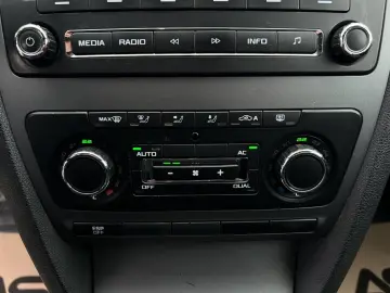 Skoda Octavia 1.6 TDI AMBITION