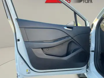 Renault Clio Gen-V-2019