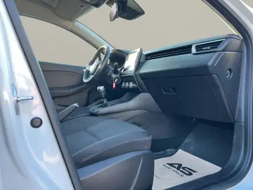 Renault Clio Gen-V-2019