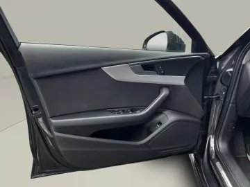 Audi A4 35 TDI S tronic MHEV Advanced