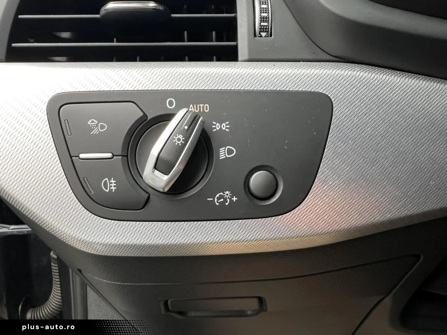 Audi A4 35 TDI S tronic MHEV Advanced