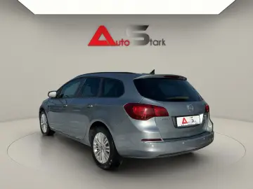 Opel Astra Gen-J-2009-2018
