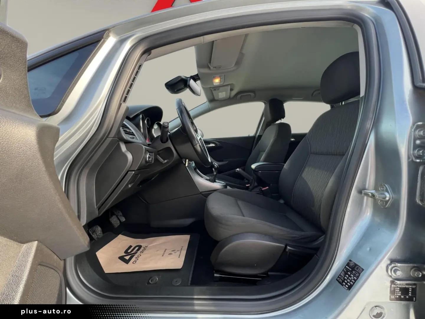 Opel Astra Gen-J-2009-2018