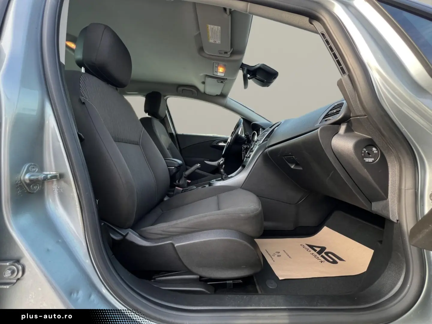 Opel Astra Gen-J-2009-2018