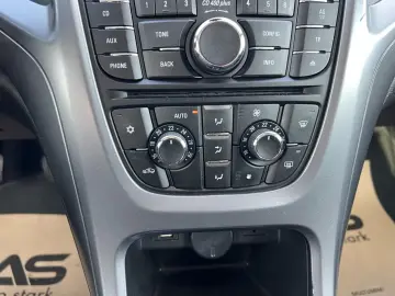 Opel Astra Gen-J-2009-2018