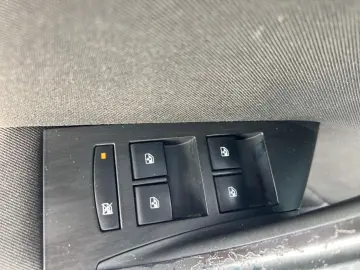 Opel Astra Gen-J-2009-2018