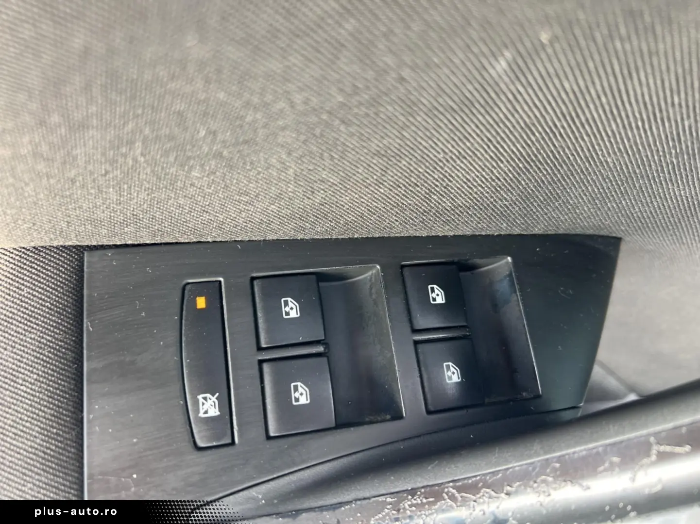 Opel Astra Gen-J-2009-2018