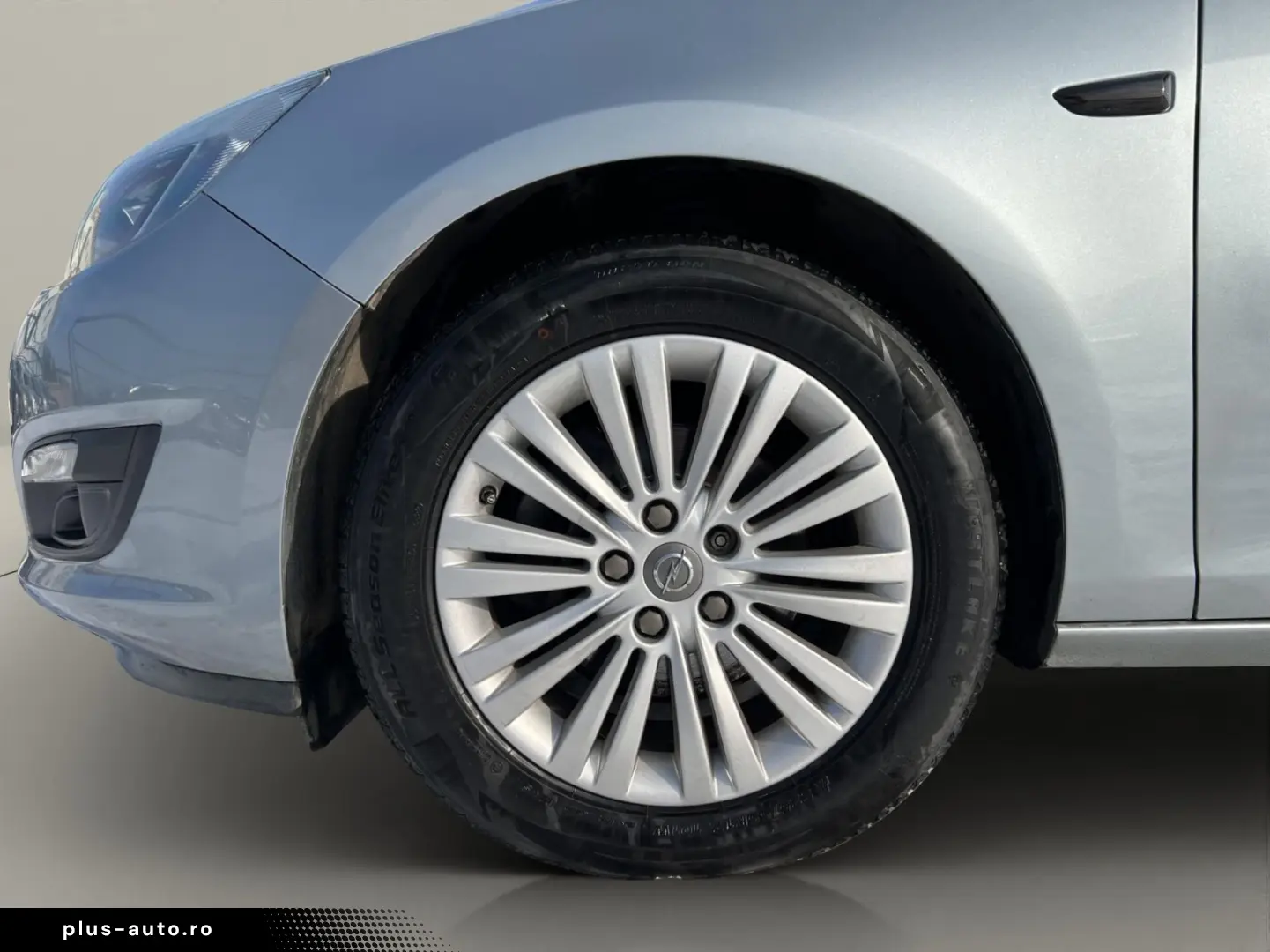 Opel Astra Gen-J-2009-2018