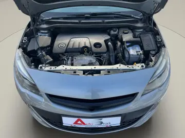 Opel Astra Gen-J-2009-2018