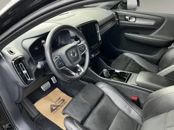 Volvo XC 40 P8 AWD Recharge RDesign