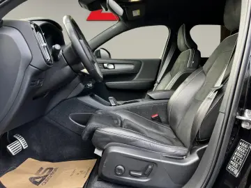 Volvo XC 40 P8 AWD Recharge RDesign