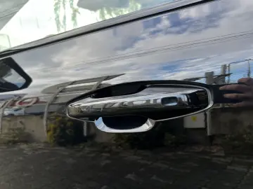 Volvo XC 40 P8 AWD Recharge RDesign