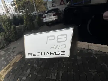 Volvo XC 40 P8 AWD Recharge RDesign