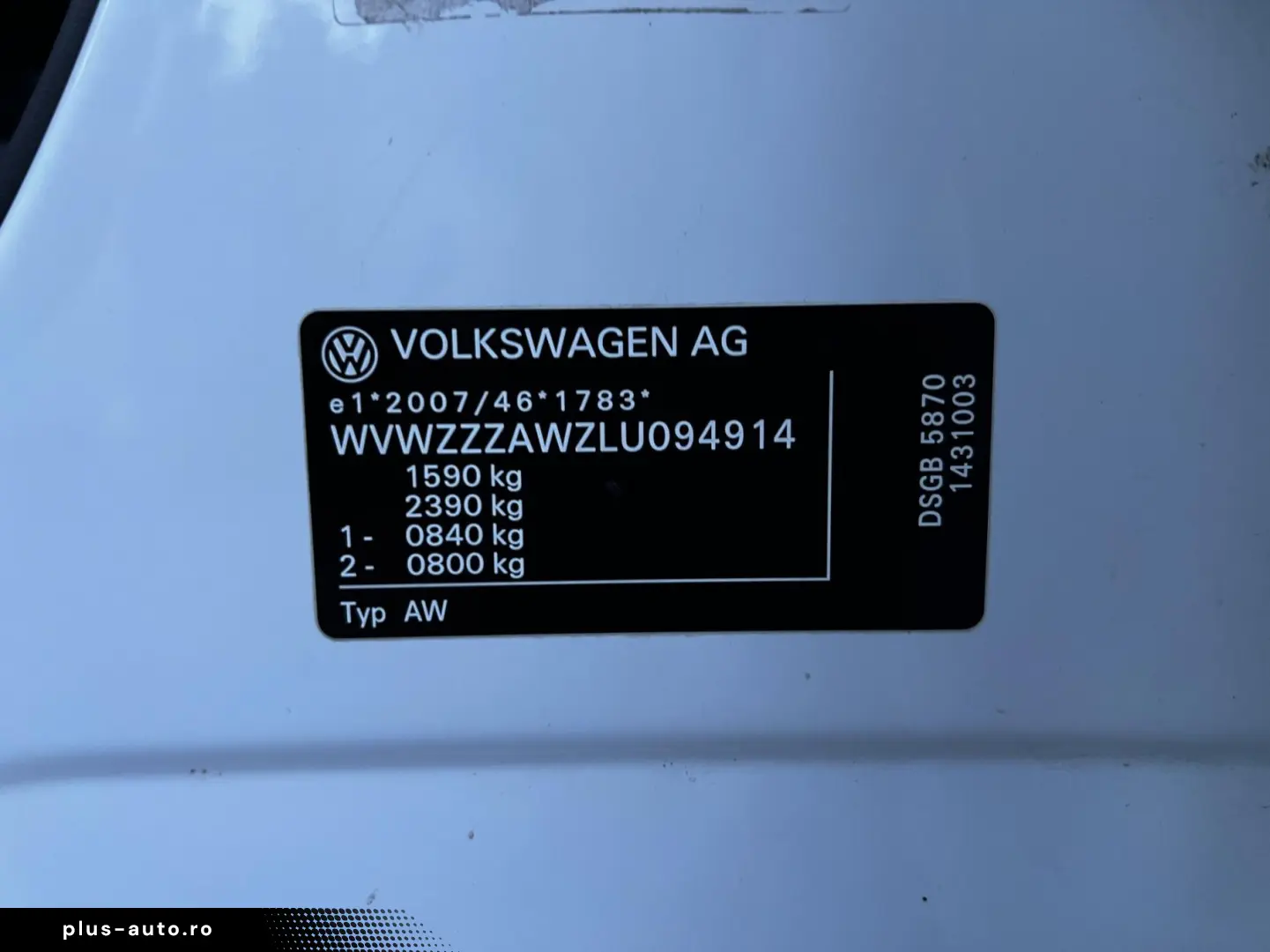 Volkswagen Polo Gen-Vi-2017