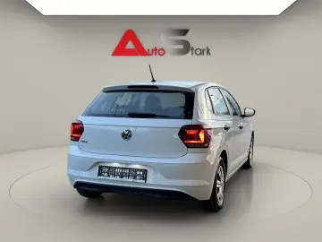 Volkswagen Polo Gen-Vi-2017