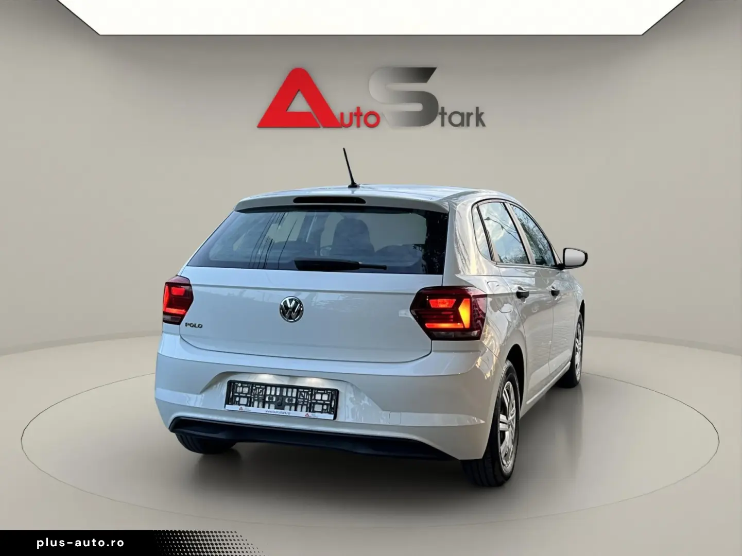 Volkswagen Polo Gen-Vi-2017