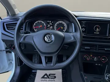 Volkswagen Polo Gen-Vi-2017