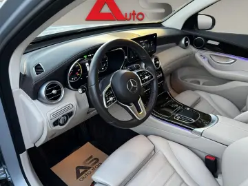 Mercedes-Benz GLC 300 de 4Matic 9G-TRONIC Exclusive