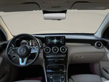 Mercedes-Benz GLC 300 de 4Matic 9G-TRONIC Exclusive