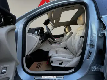 Mercedes-Benz GLC 300 de 4Matic 9G-TRONIC Exclusive