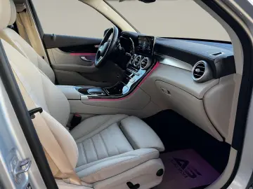 Mercedes-Benz GLC 300 de 4Matic 9G-TRONIC Exclusive