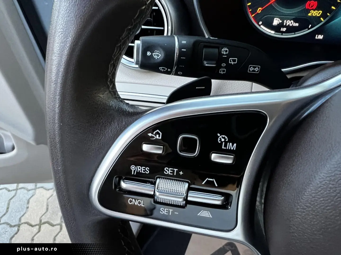 Mercedes-Benz GLC 300 de 4Matic 9G-TRONIC Exclusive