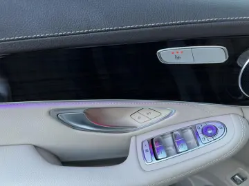 Mercedes-Benz GLC 300 de 4Matic 9G-TRONIC Exclusive