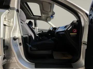 Hyundai Tucson Gen-I-2004-2010