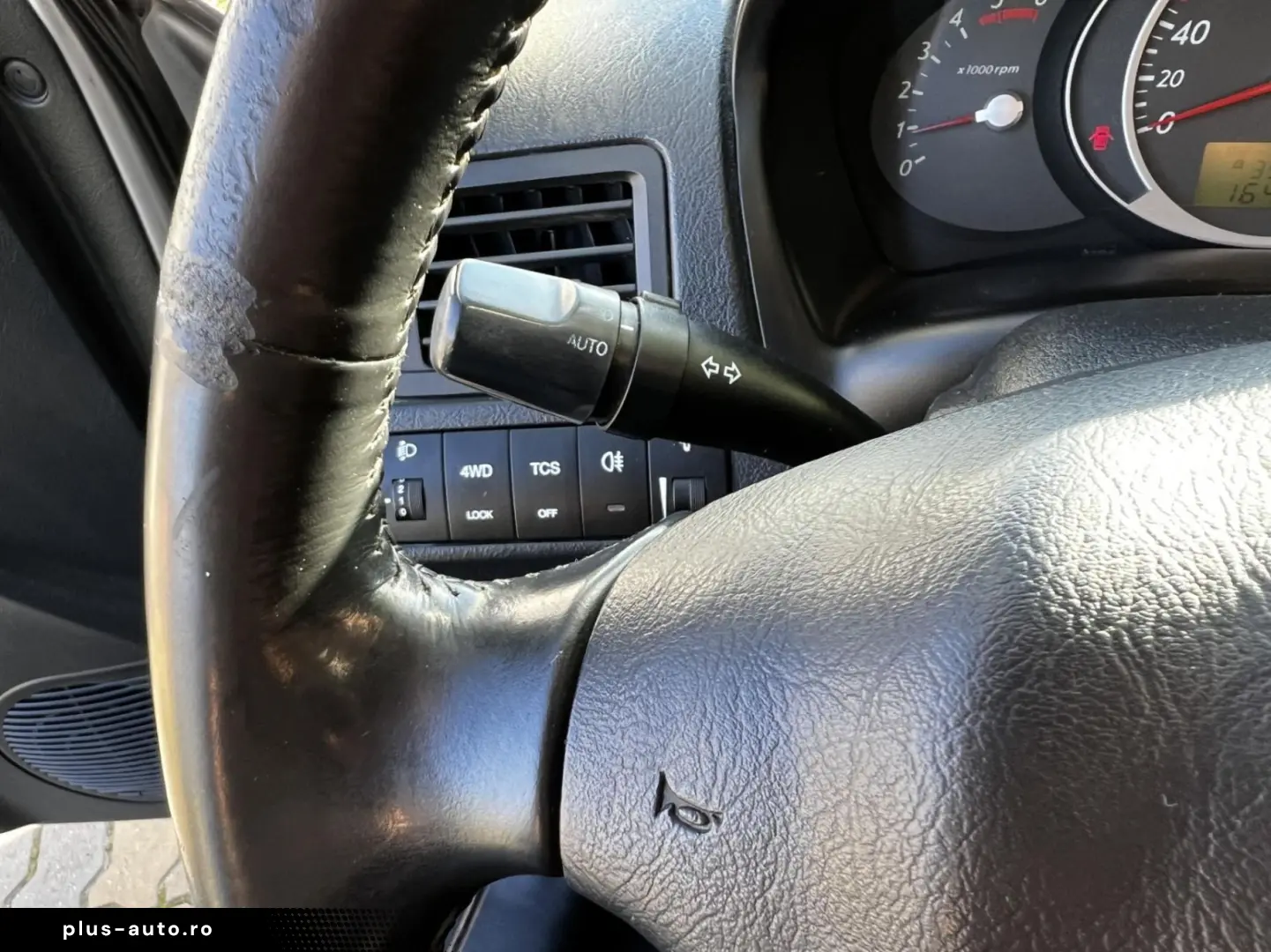 Hyundai Tucson Gen-I-2004-2010