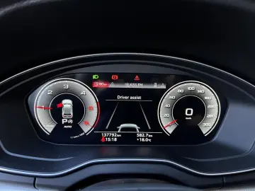 Audi Q5 40 TDI quattro S tronic MHEV Advanced