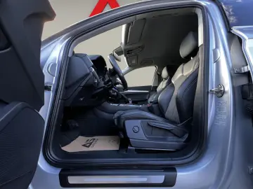 Audi Q5 40 TDI quattro S tronic MHEV Advanced