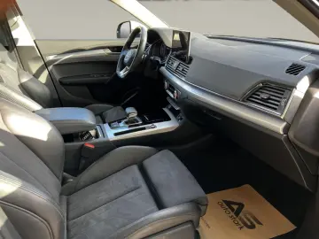 Audi Q5 40 TDI quattro S tronic MHEV Advanced