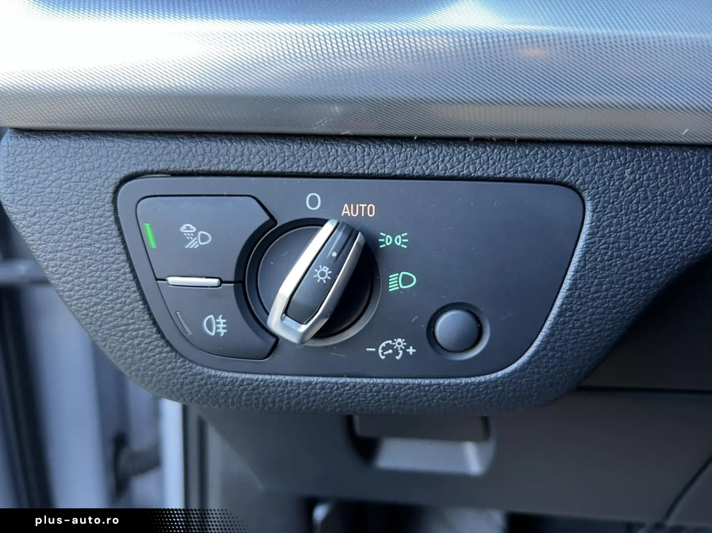 Audi Q5 40 TDI quattro S tronic MHEV Advanced