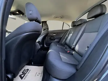 Mercedes-Benz C Gen-W206-2021