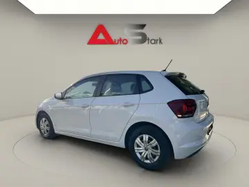 Volkswagen Polo Gen-Vi-2017